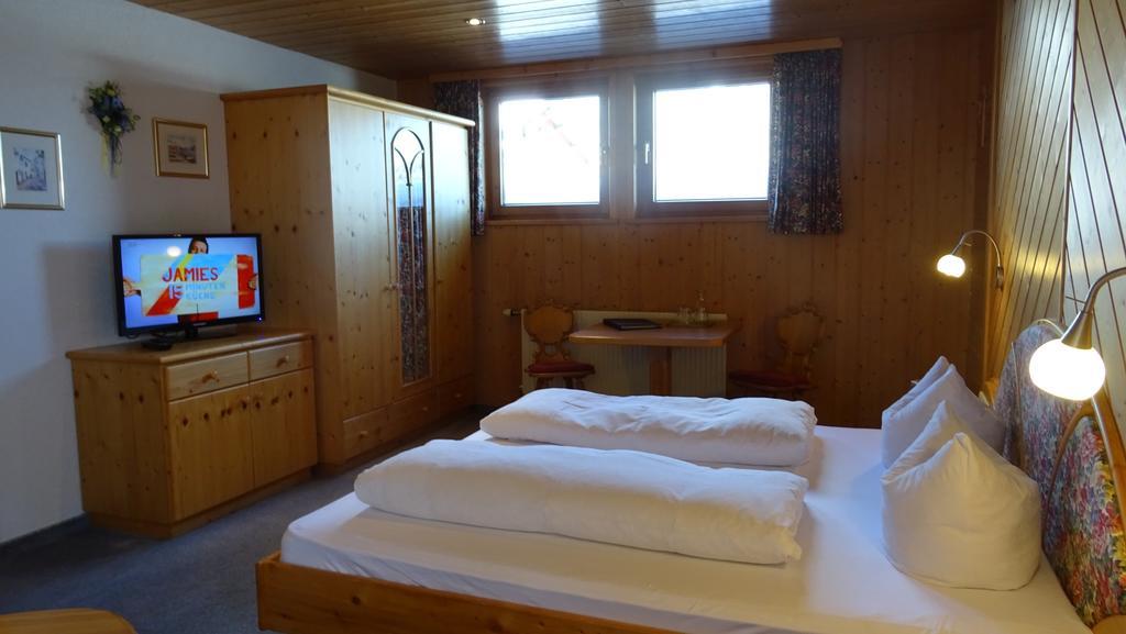 Pension Edelweiss ダーミュルス エクステリア 写真